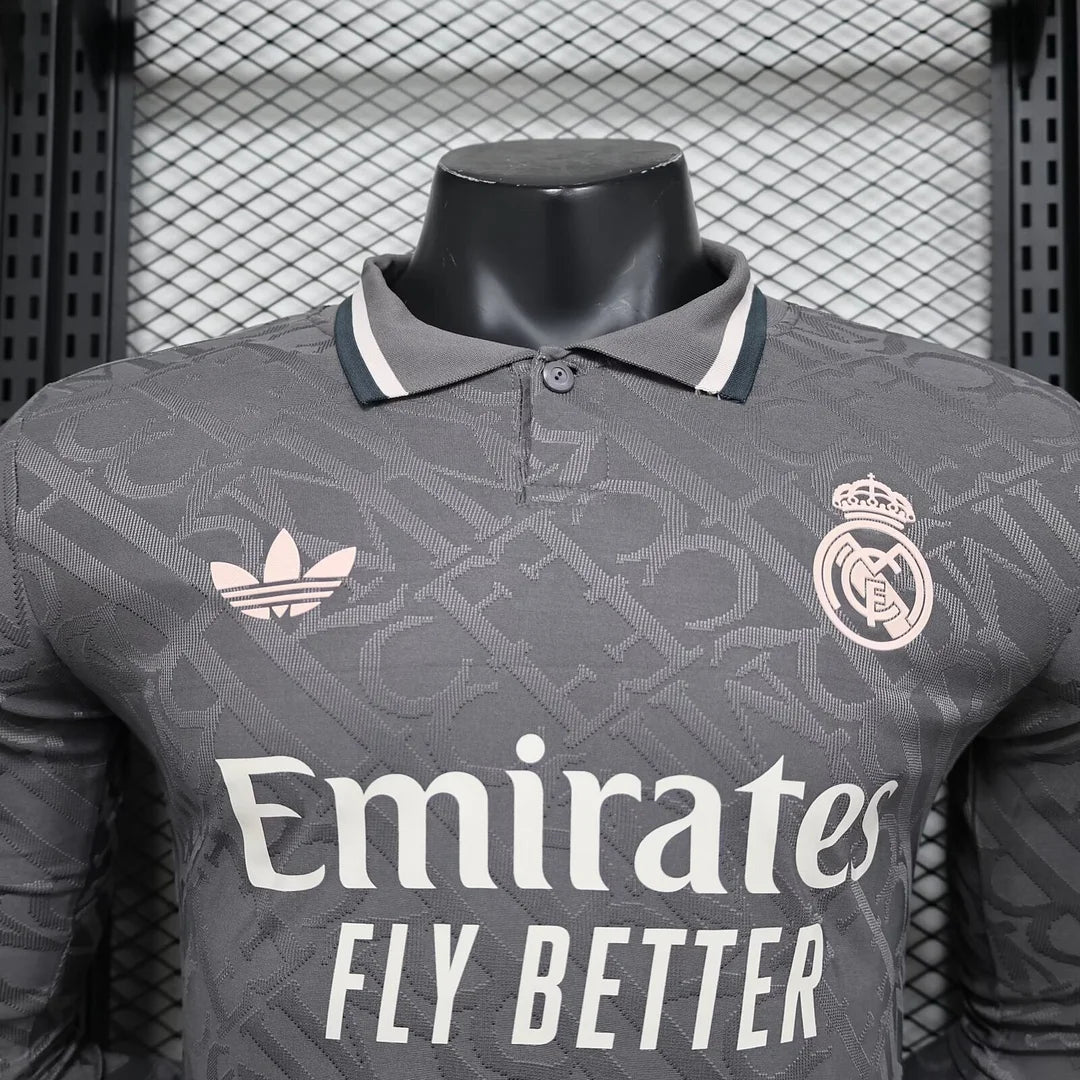 Real Madrid 2 Kit 25/26