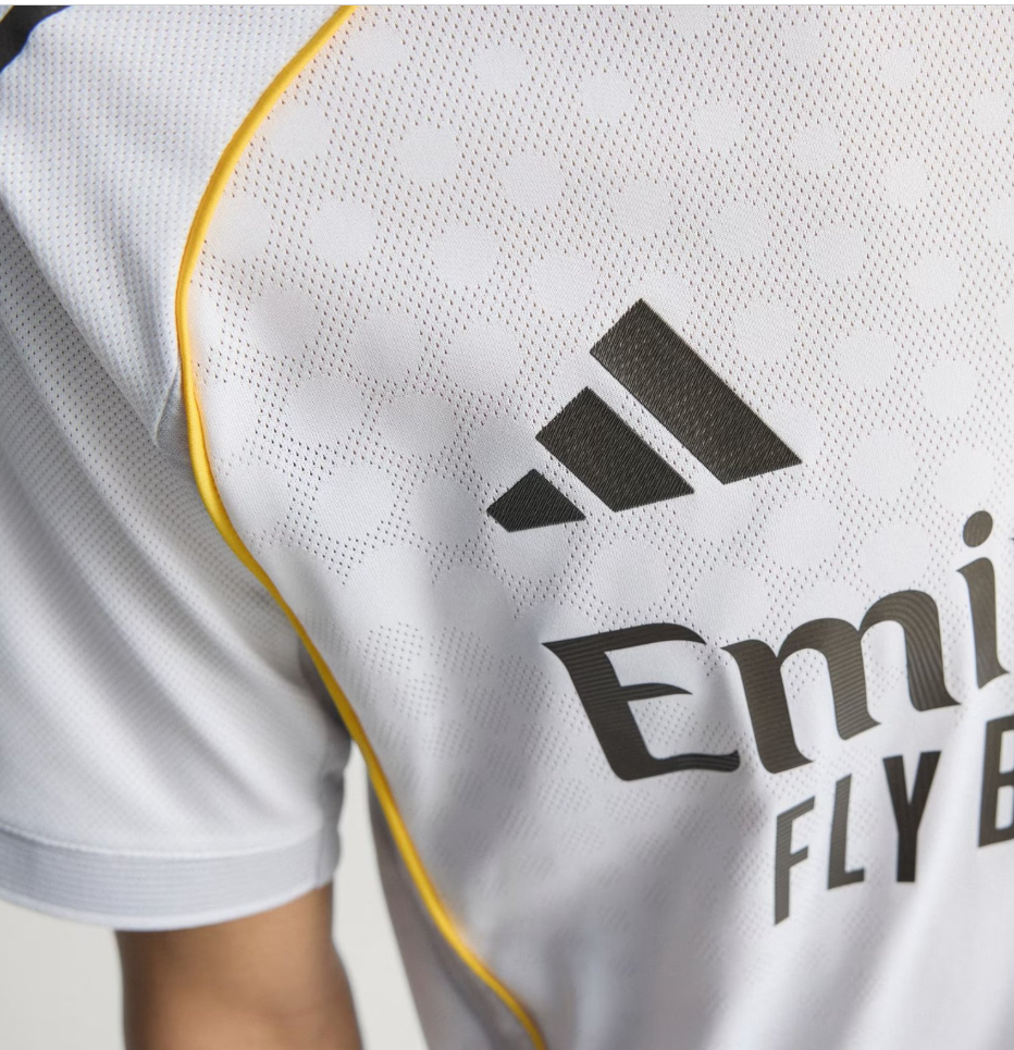 Real Madrid 1 Kit 25/26